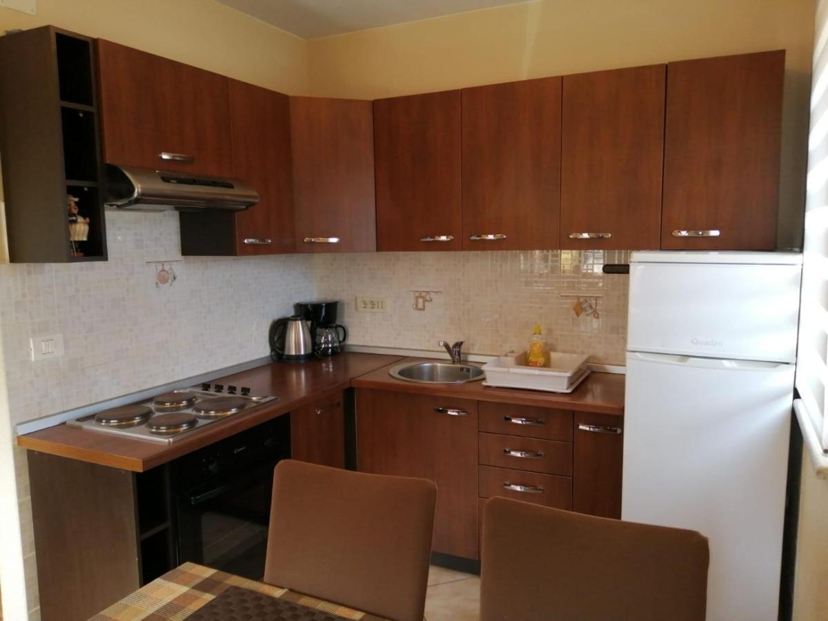 Christian Appartement Mali Lošinj Buitenkant foto